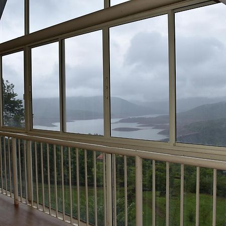 Wind Chalet Koynanagar Eksteriør billede